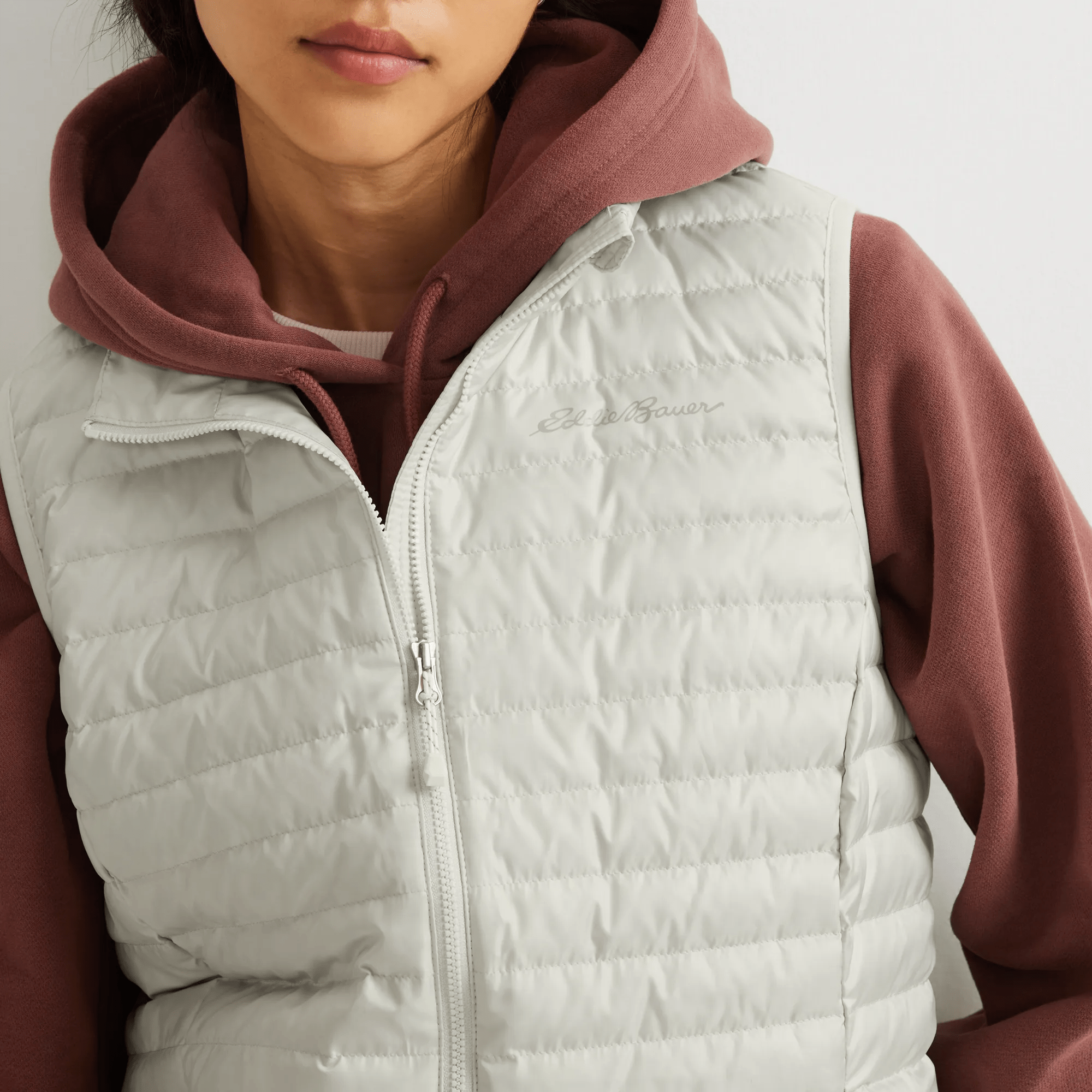 Women's Microlight Packable Down Vest - Image 3