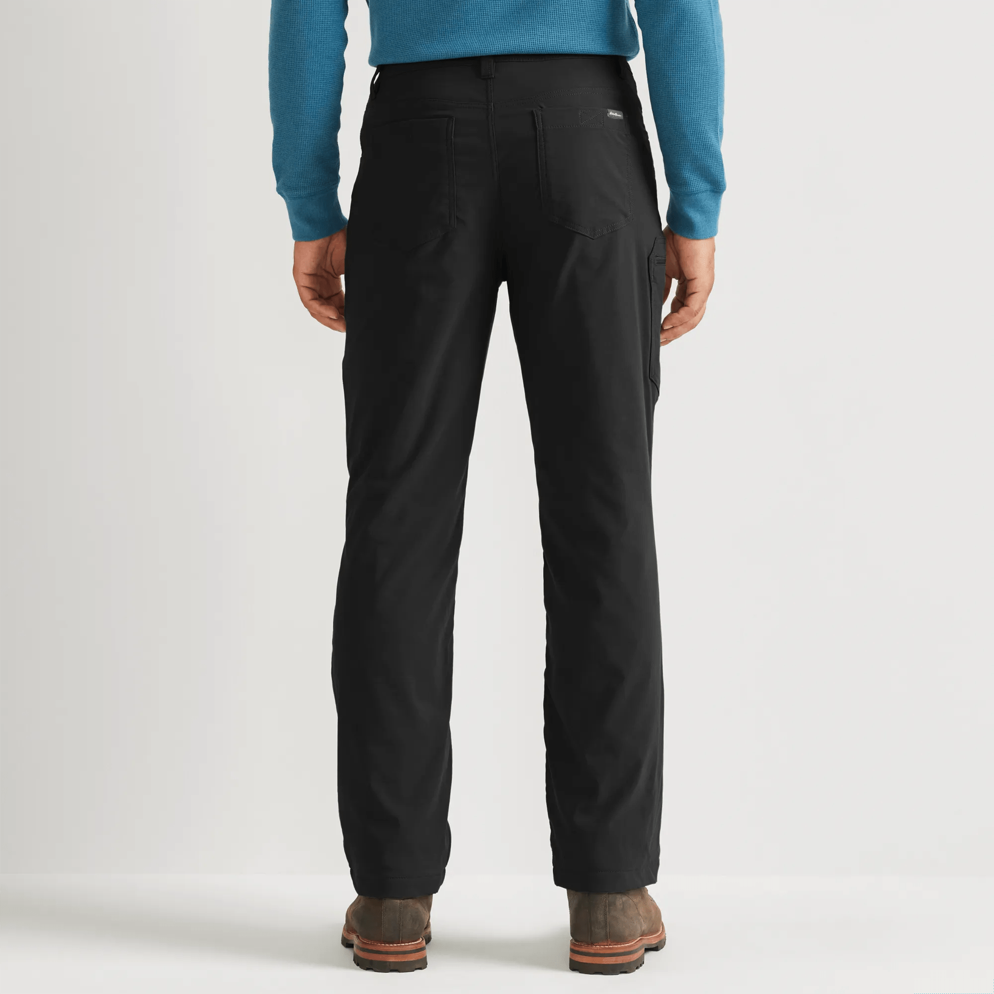 Men's Rainier Fleece-Lined Cargo Pants - Image 2