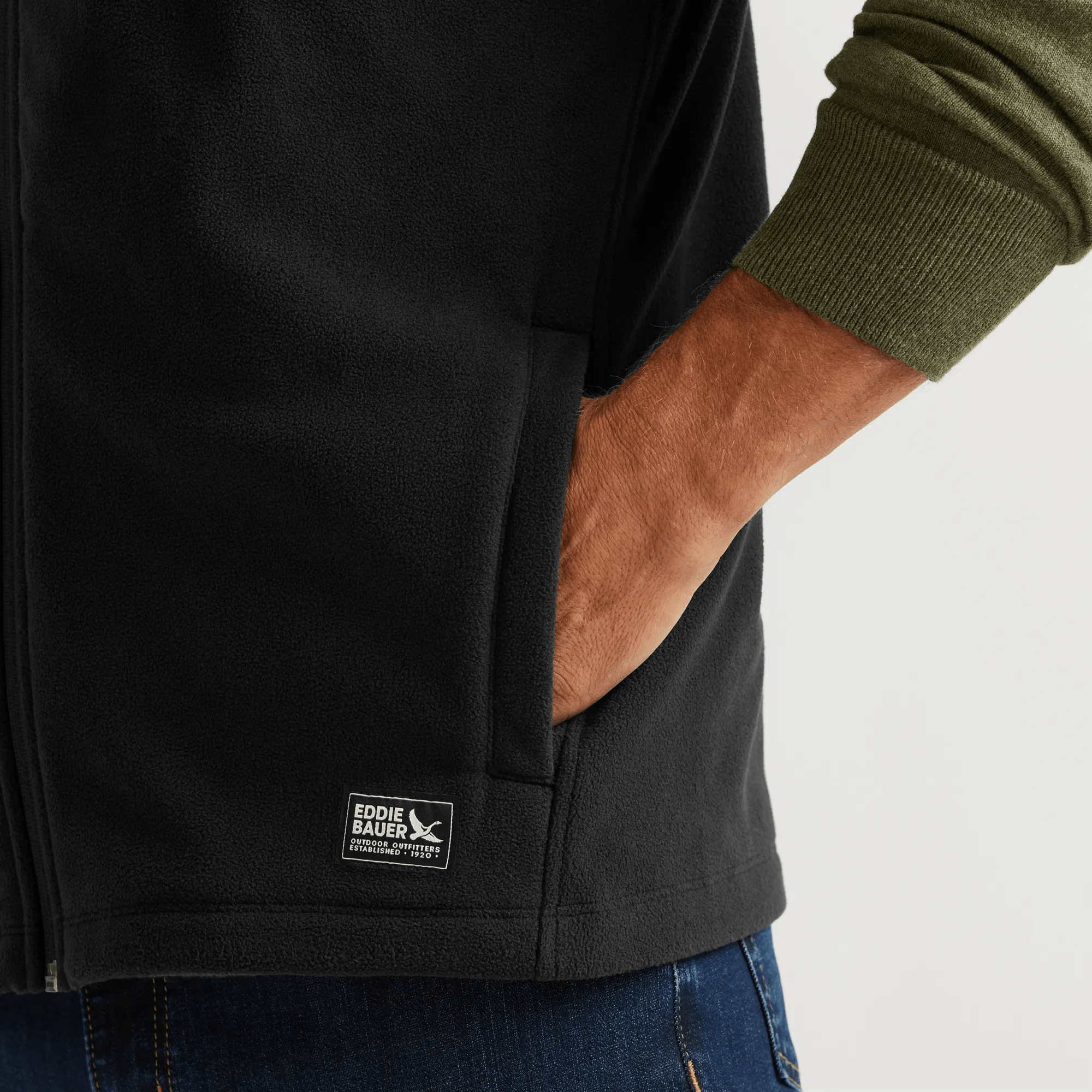 Men's Quest Fleece 2.0 Vest - Image 4