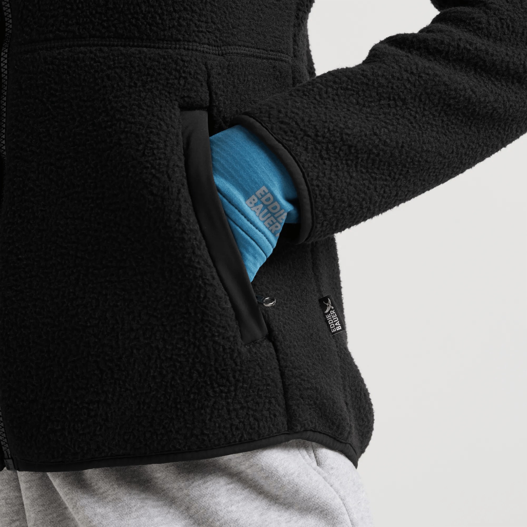 Women's Quest 300 Fleece Jacket - Image 4