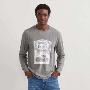 Long-Sleeve Graphic T-Shirt - Snowy Peaks